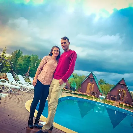 Nirvana Dream Garden Hotel *