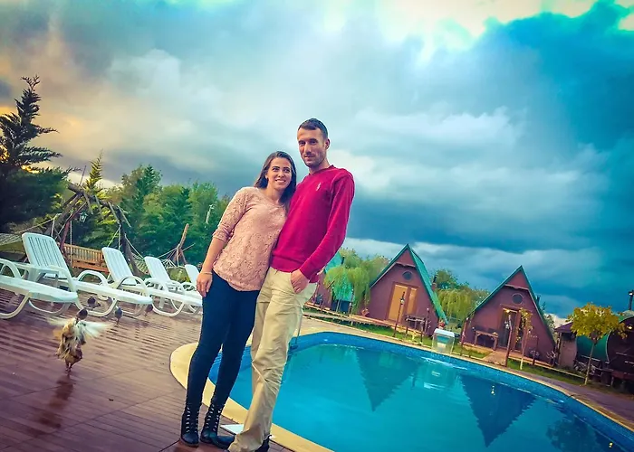 Nirvana Dream Garden Hotel *